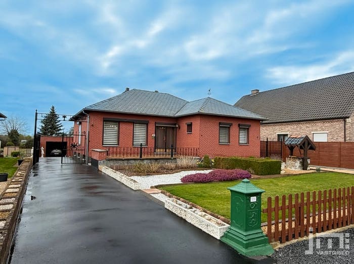 12-kamerhuis te koop in Alken