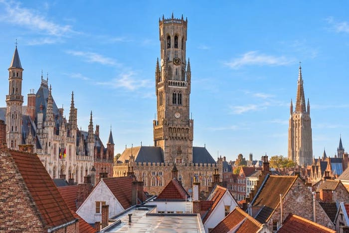 12-kamerappartement te koop in Brugge