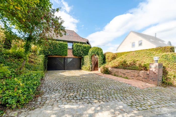 14-kamerhuis te koop in Vlezenbeek