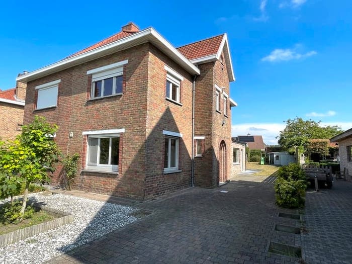 12-kamerhuis te koop in Sint-Kruis
