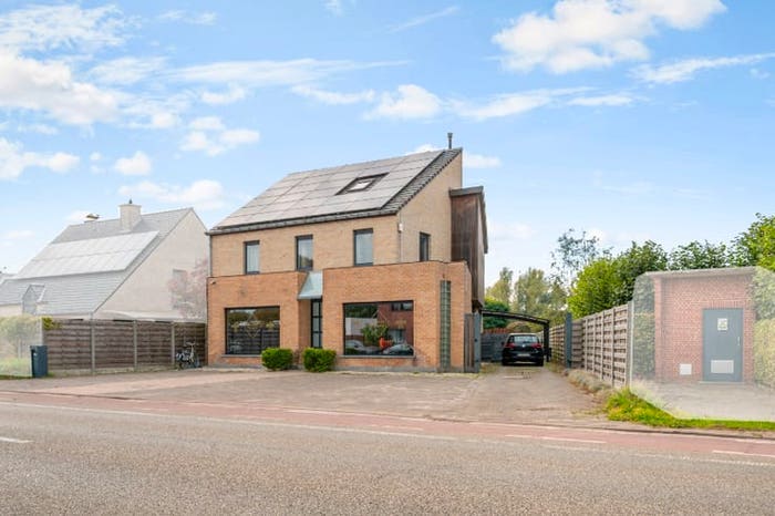 17-kamerhuis te koop in Sint-Niklaas