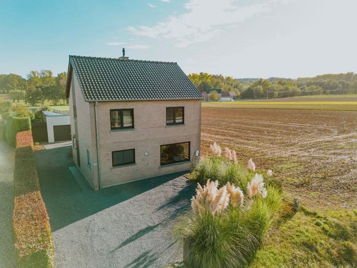 16-kamerhuis te koop in Brakel