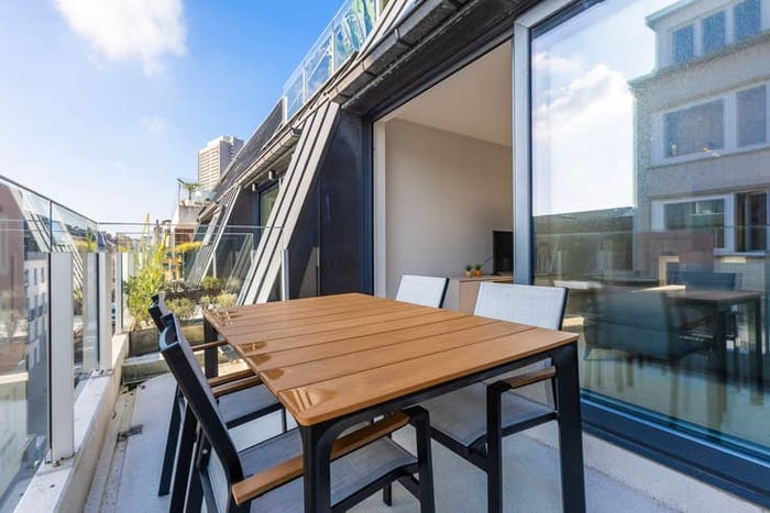 9-kamerappartement te koop in Oostende
