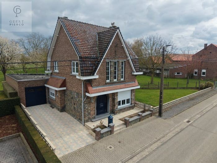 12-kamerhuis te koop in Neerhespen