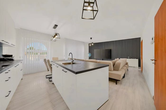 11-kamerappartement te koop in Wondelgem